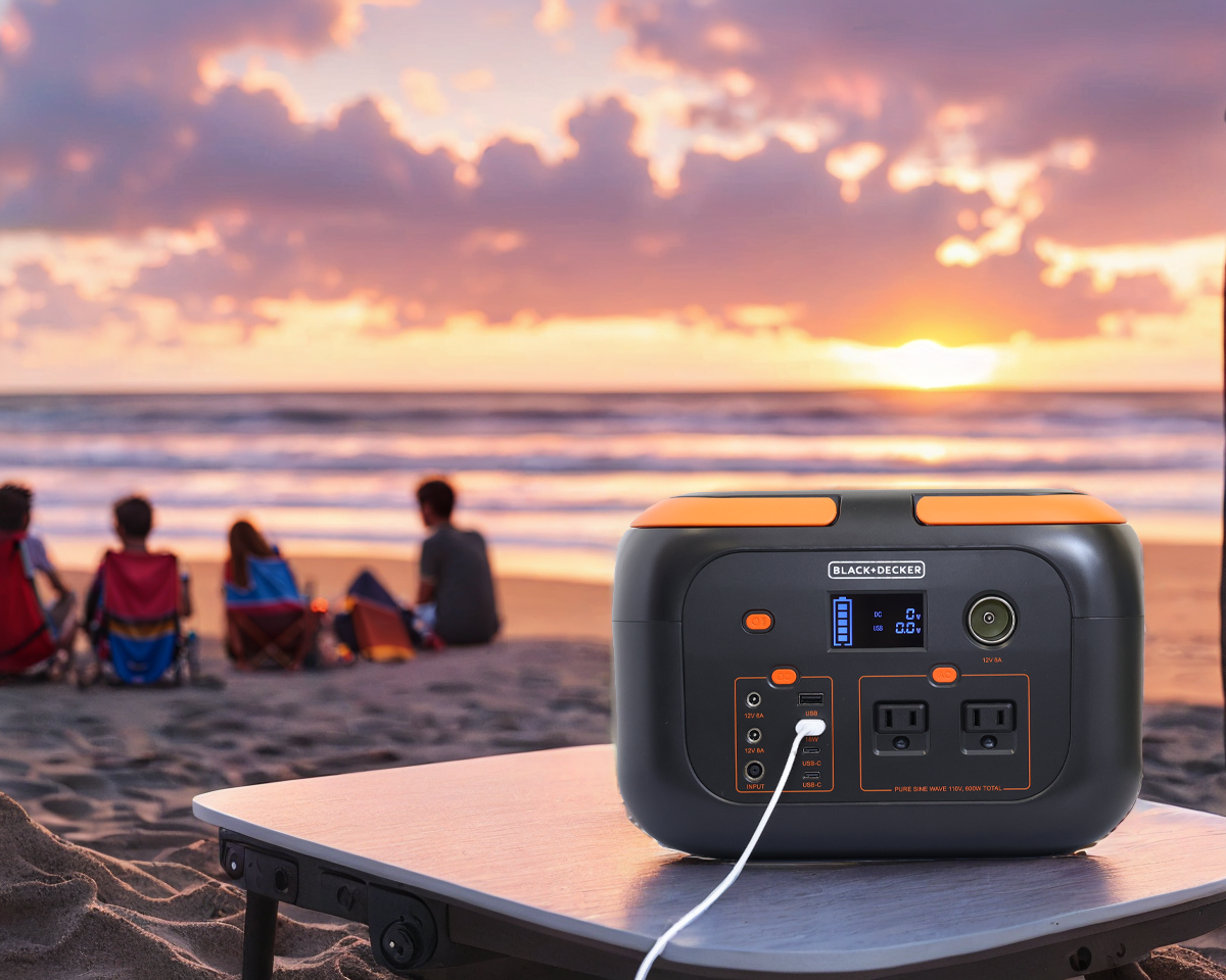 BLACK+DECKER® 300W Light and Power Station 296Wh with 8 Output Ports + 10W Wireless Charging